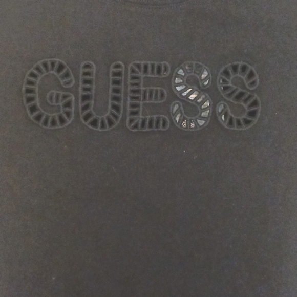Guess "Smart Guess" Eco Concious Black Embroidered Eyelet Logo S/S Tee XS (NWT) - Picture 2 of 9